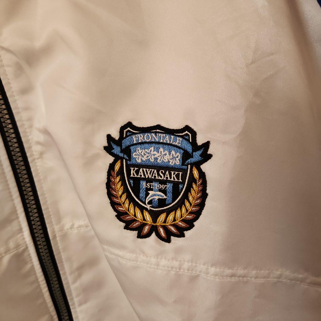 支給品 00's asics フロンターレ川崎 フード付きウィンドブレーカー