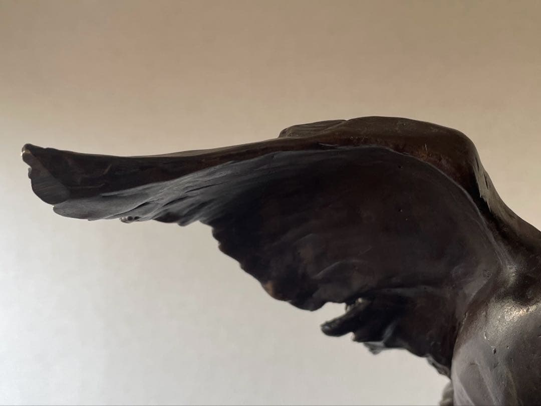 ブロンズ彫刻 \"The Dancing Brolga\"