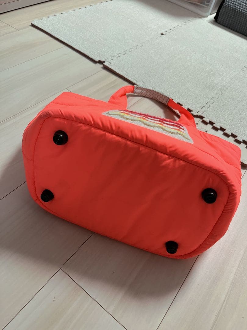 ムータマリン　ナイロンキルティング バケットバッグ