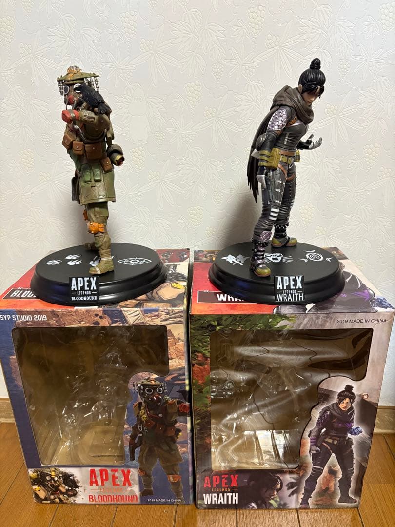 Apex Legendsフィギュア　 レイス ・ブラッドハウンド【箱・ケース付】