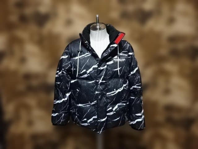 未使用品!!(定価132000)MARK&LONAマークアンドロナ・ダウンJKT