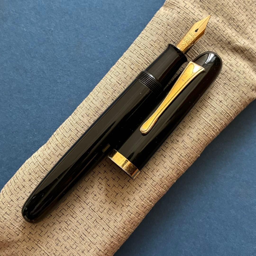 兜木ペリカン　手作り万年筆　pelikan 酒井栄助　土田修一