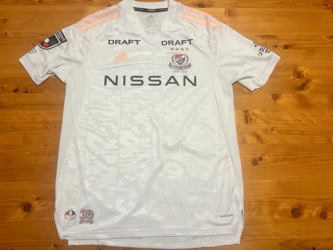 【美品】横浜F・マリノス 2022 アウェイ ユニフォーム　宮市亮17番Oサイズ