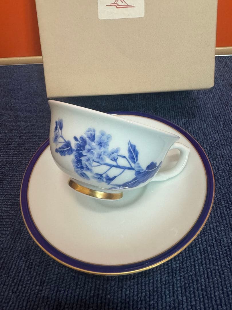 1845 深川製磁　菜の花　紅茶碗皿　金彩　未使用