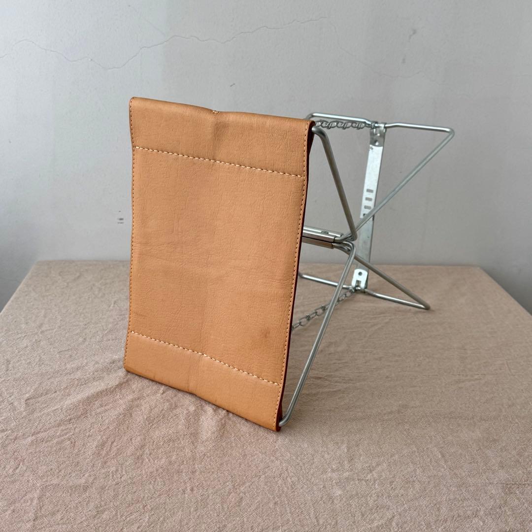 Wanderout Universal Stool Nume ワンダラウト 革