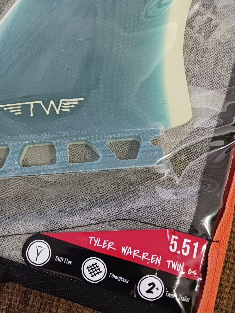 新品　キャプテンフィン　ツインスタビ　タイラーウォーレン