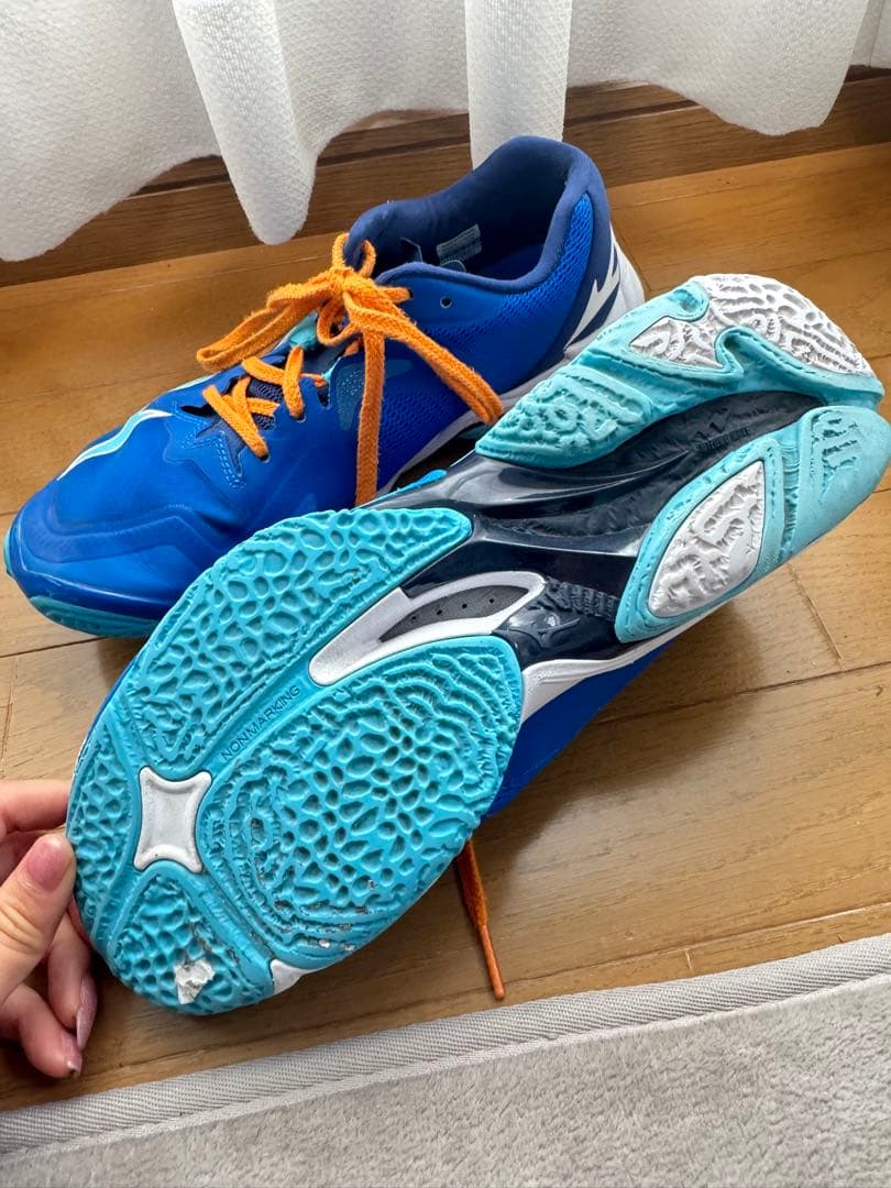 ミズノ　バレーシューズ　青　27.5センチ