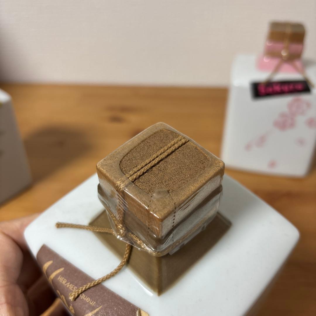 サントリー　ヘルメスリキュール　ウメ、サクラ、グリーンティー　陶器　３点セット