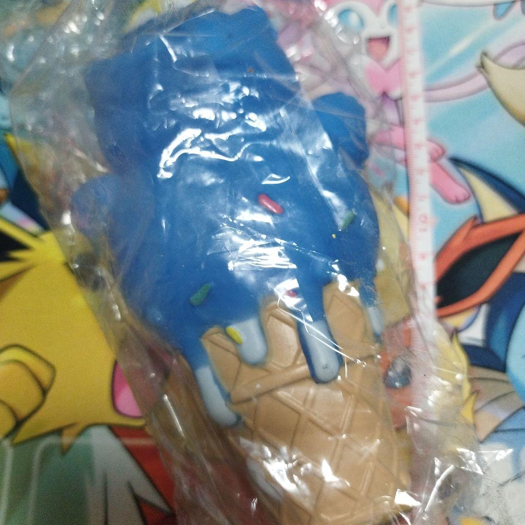 匿名配送無料　ピカチュウ アイスクリームフィギュア　ポケモンカフェ