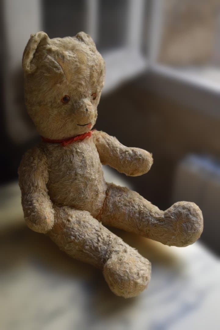 フランスアンティーク たくさん可愛がられたテディベア 熊ぬいぐるみ