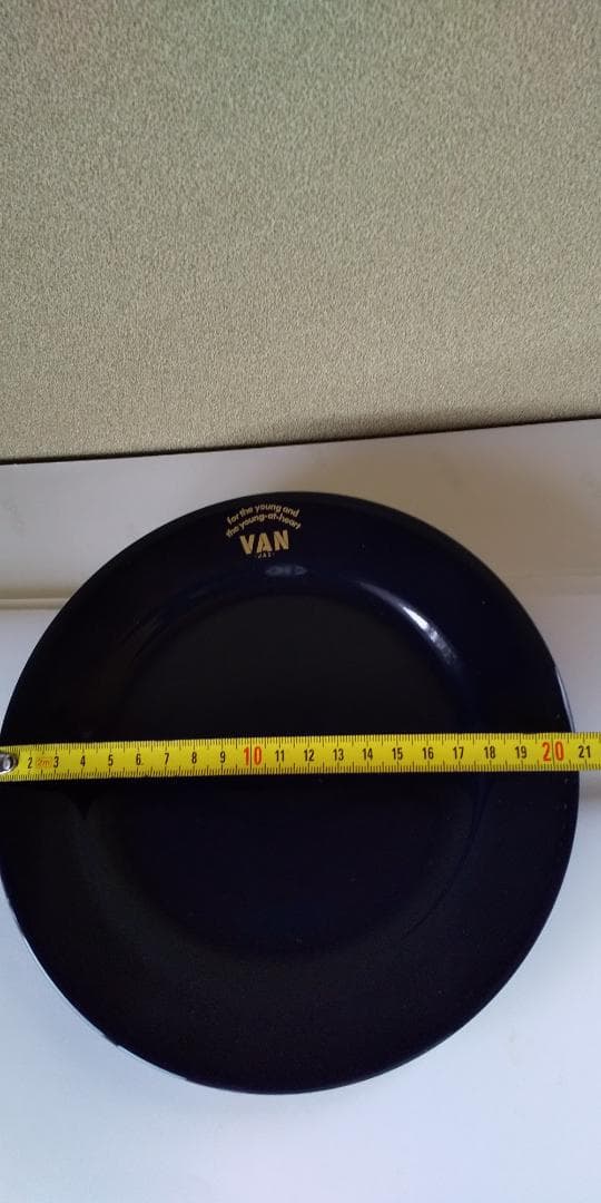 VANノベルティ・テ―ブルウェアセット