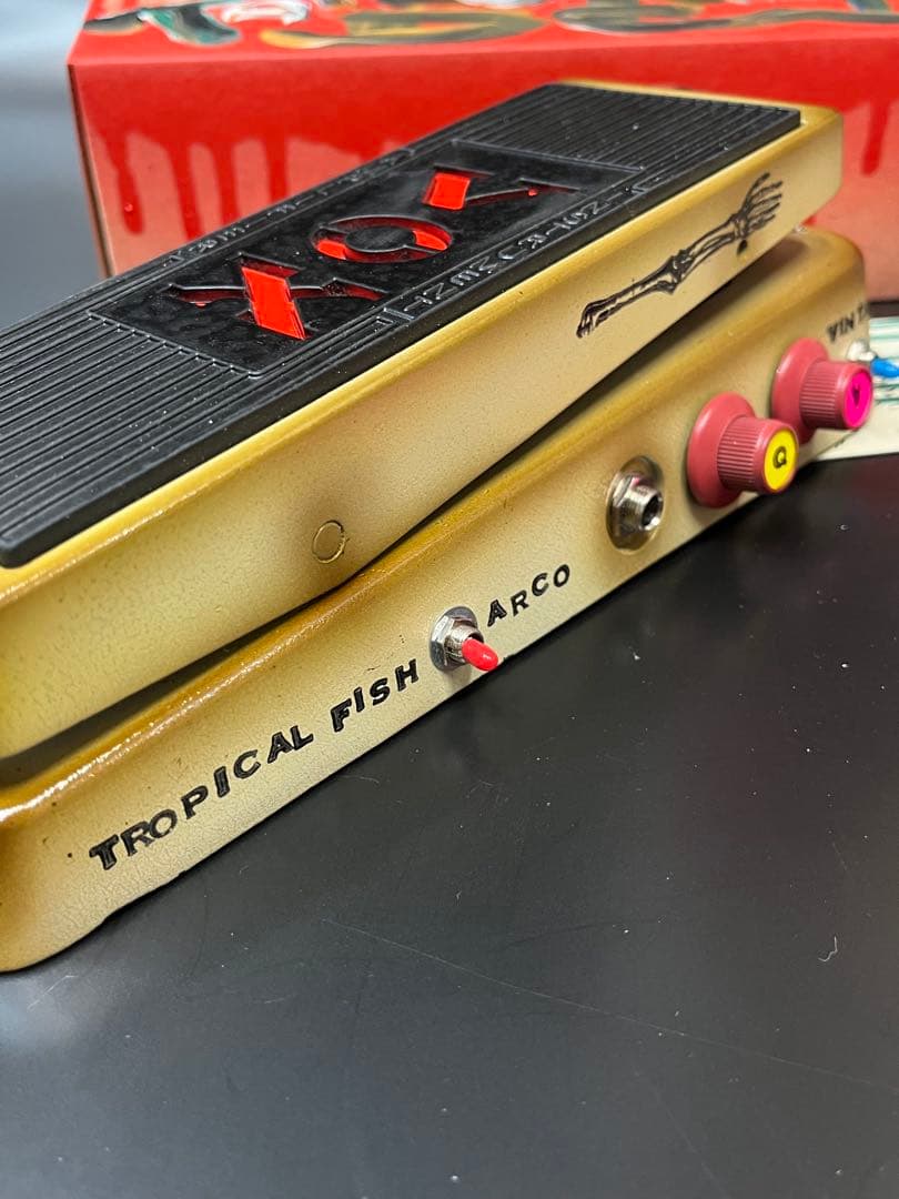 ギター DeliciousTaylormade The Mars Wah