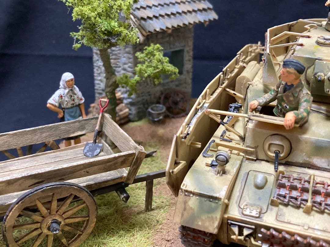 ドイツIV号戦車　ミリタリー　ジオラマ　戦車ダイオラマ 1/35 スケール