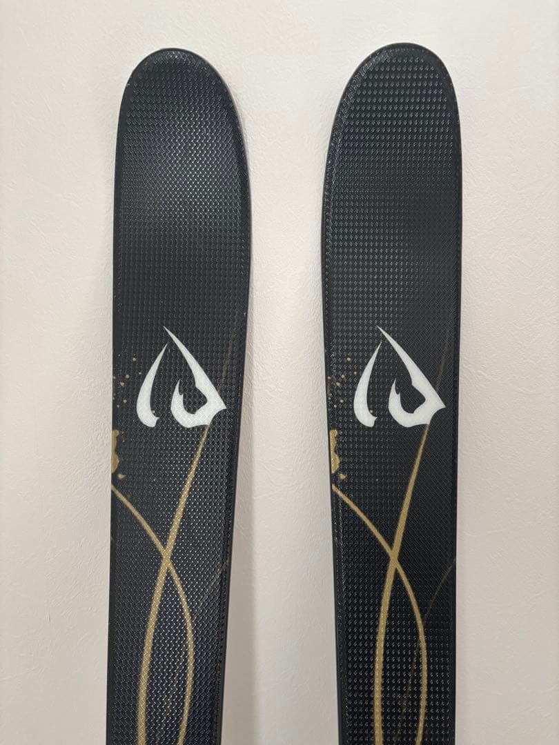 ID one (アイディーワン) MR-G 168cm モーグル フリー