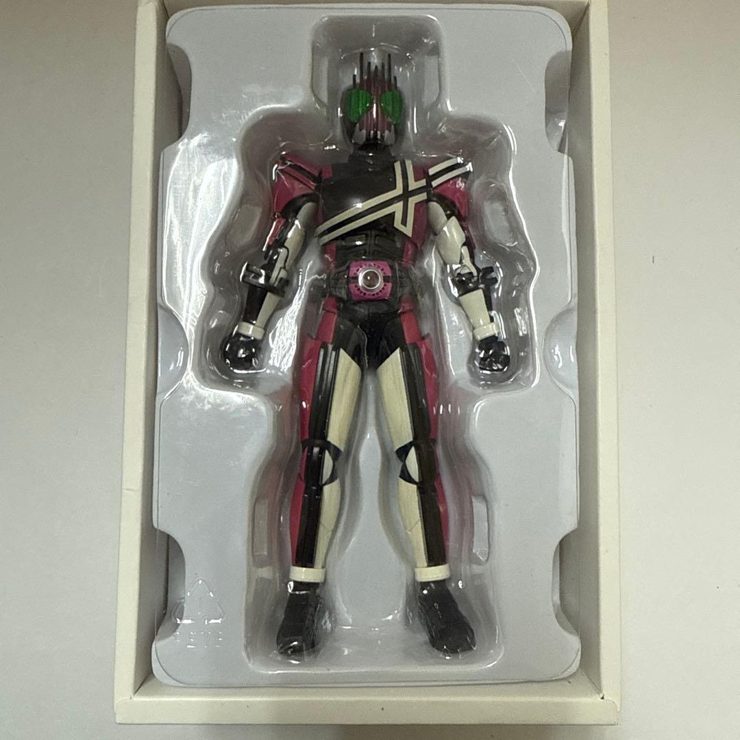 真骨彫製法 仮面ライダーディケイド(ネオディケイドライバーVer.)