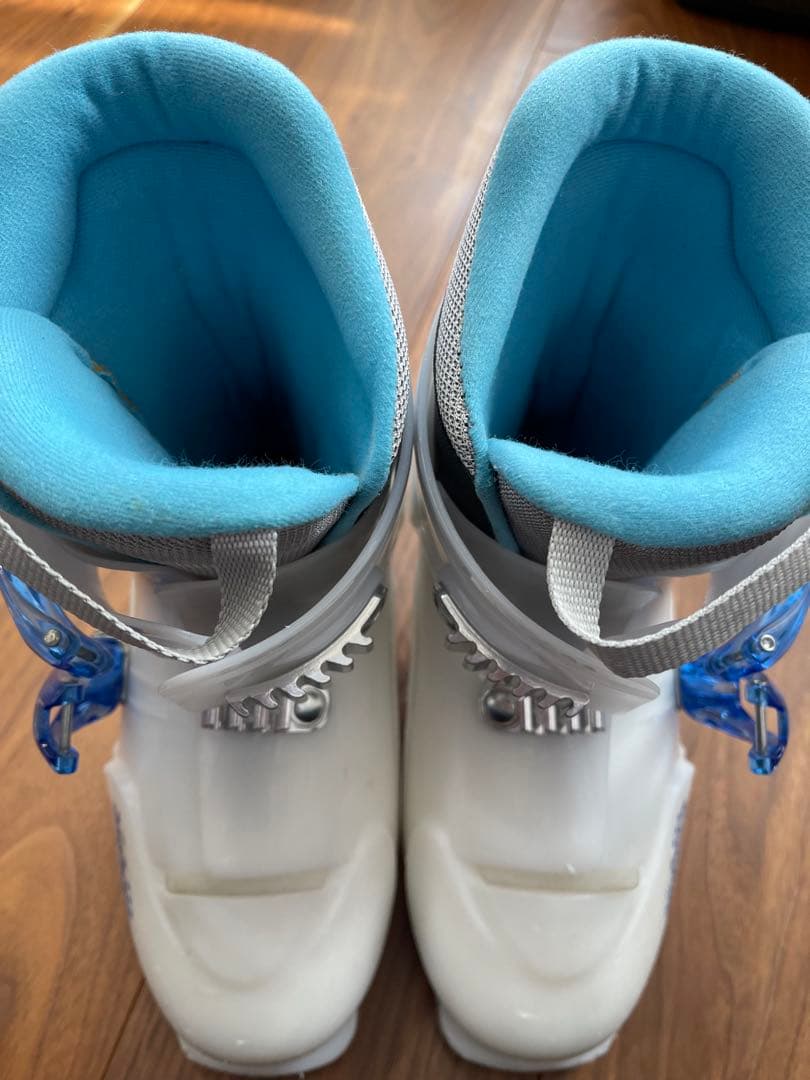 ピュアコンシャス　ジュニア スキーセット 140㎝　ブーツ ストック 子供用