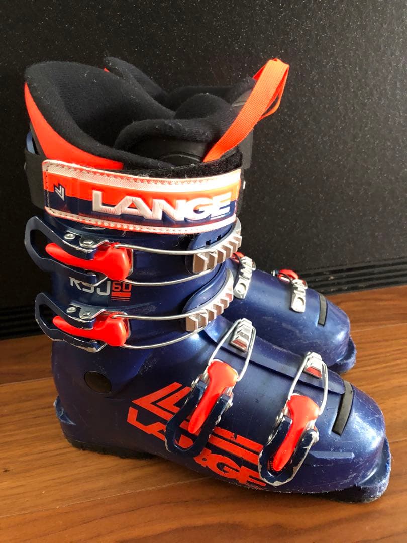 8マン LANGE RSJ 60 22.5cm子供用スキーブーツ
