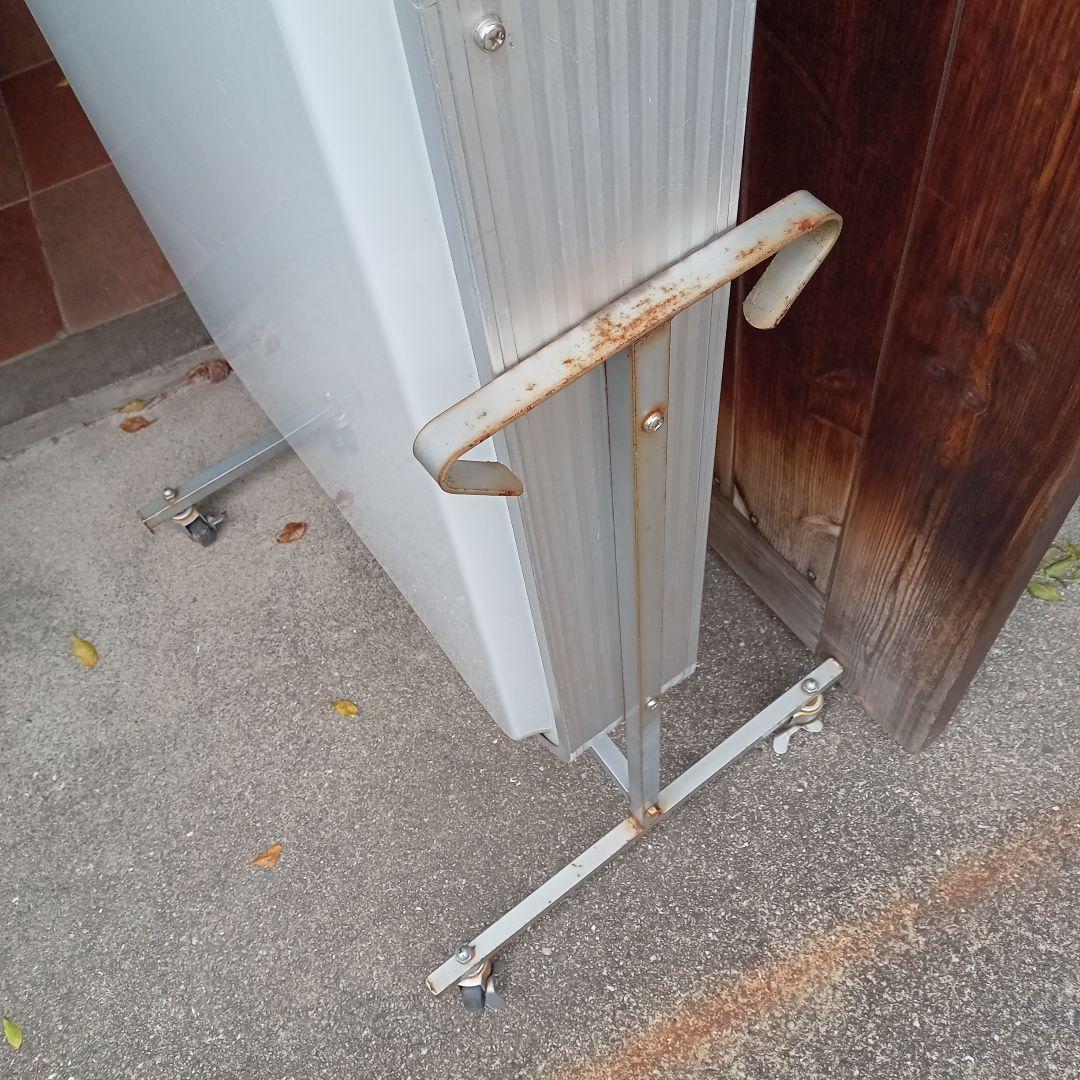 照明付き　看板 キャスター付き　移動式　屋外用