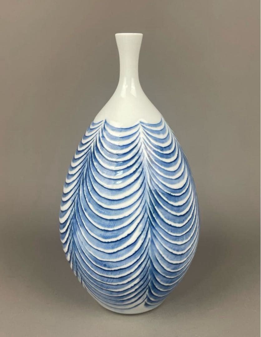 陶芸日展作家 藤井朱明作 染付 志乃ぎ彫 花瓶 波紋様壷 朱明窯 有田焼 陶器