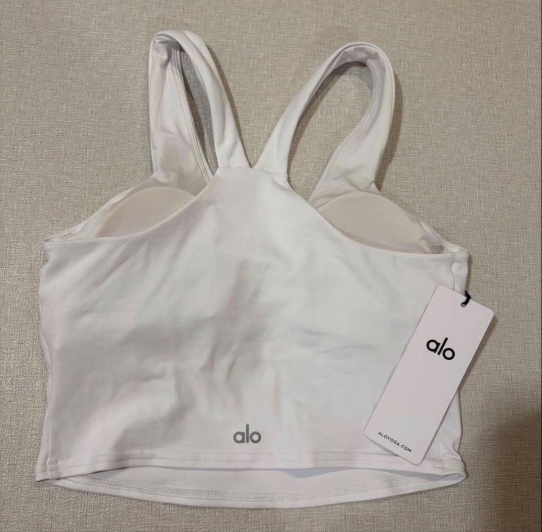 ALO yoga タンクトップ AIRBRUSH REAL BRA ホワイト