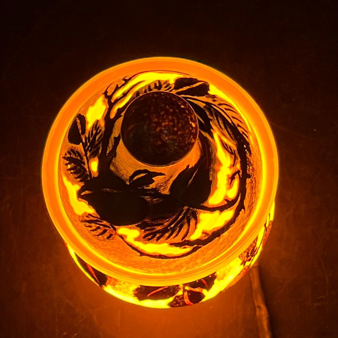 ドームナンシー ポット型　卓上照明　 カメオ彫り　被せガラス ナイトスタンド