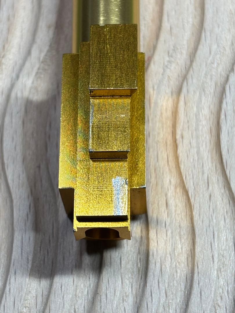 廃盤品　フリーダムアート 東京マルイグロック17/22用アキュコンプA G17