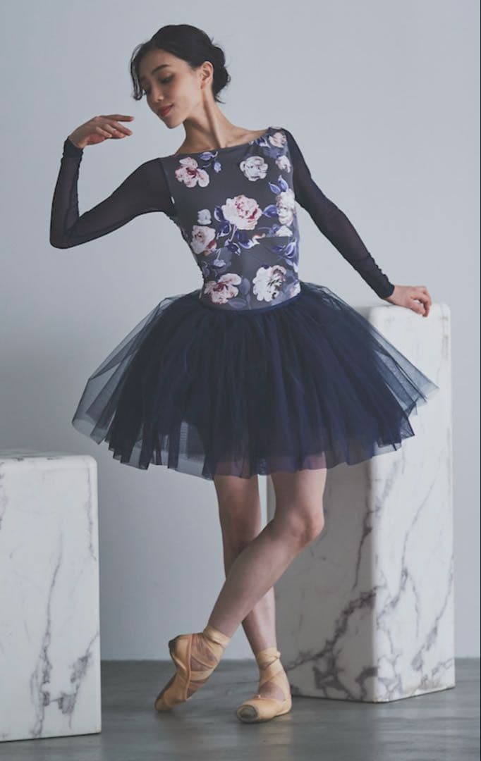 未使用　stina レオタード バレエ　チャコット