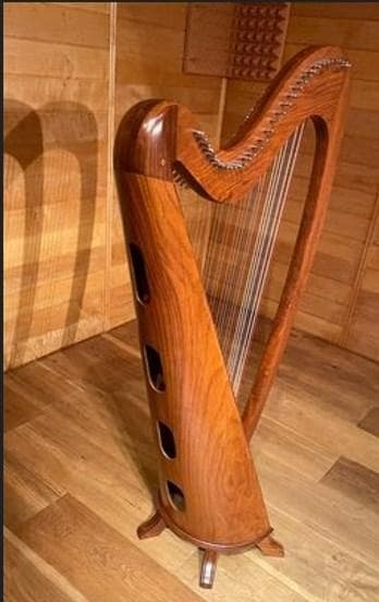 Mid-East マリカハープ34弦　アイリッシュハープ