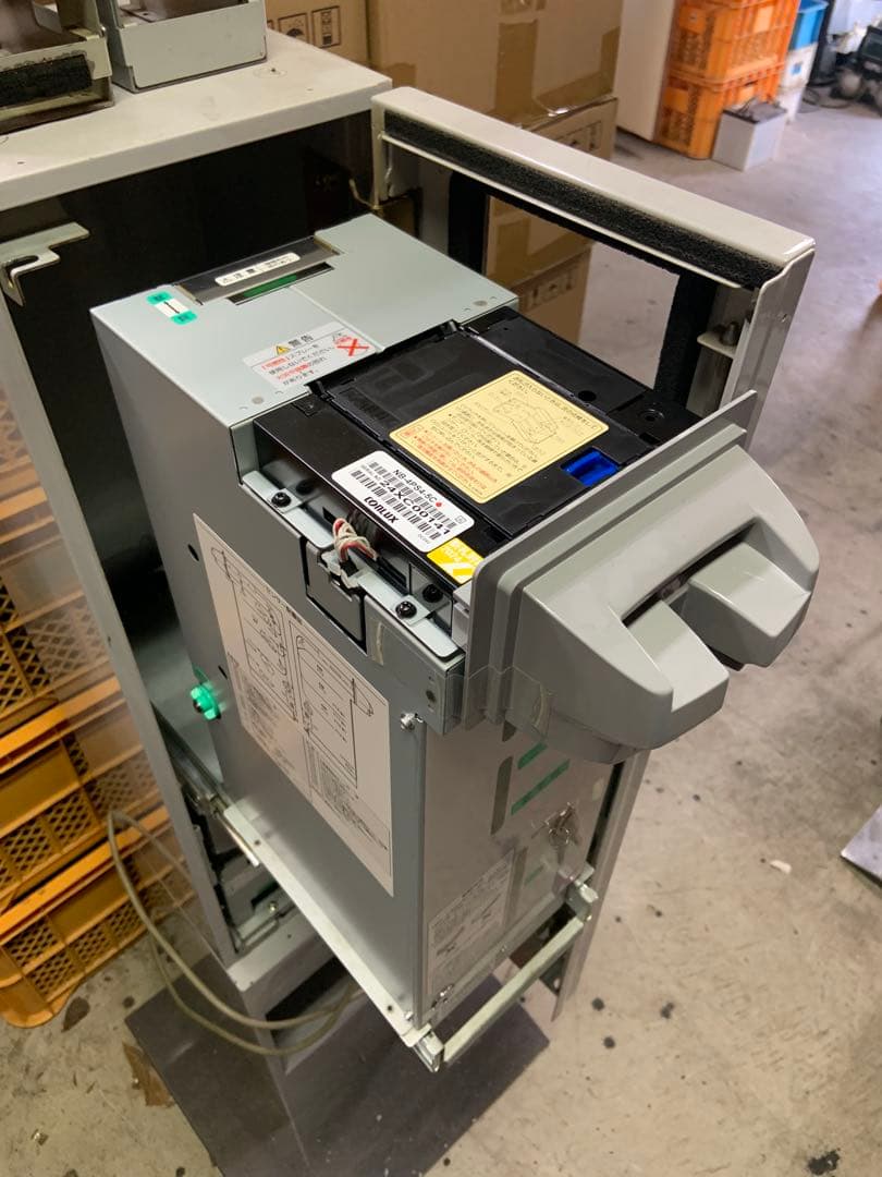 グローリー　高額紙幣両替機　ERD-50 領収書OK 令和6年新札対応