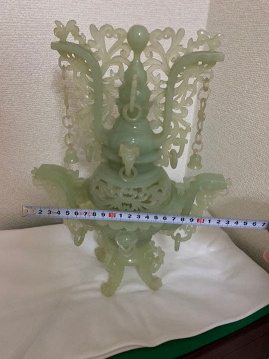 工芸品　玉の彫刻　香炉