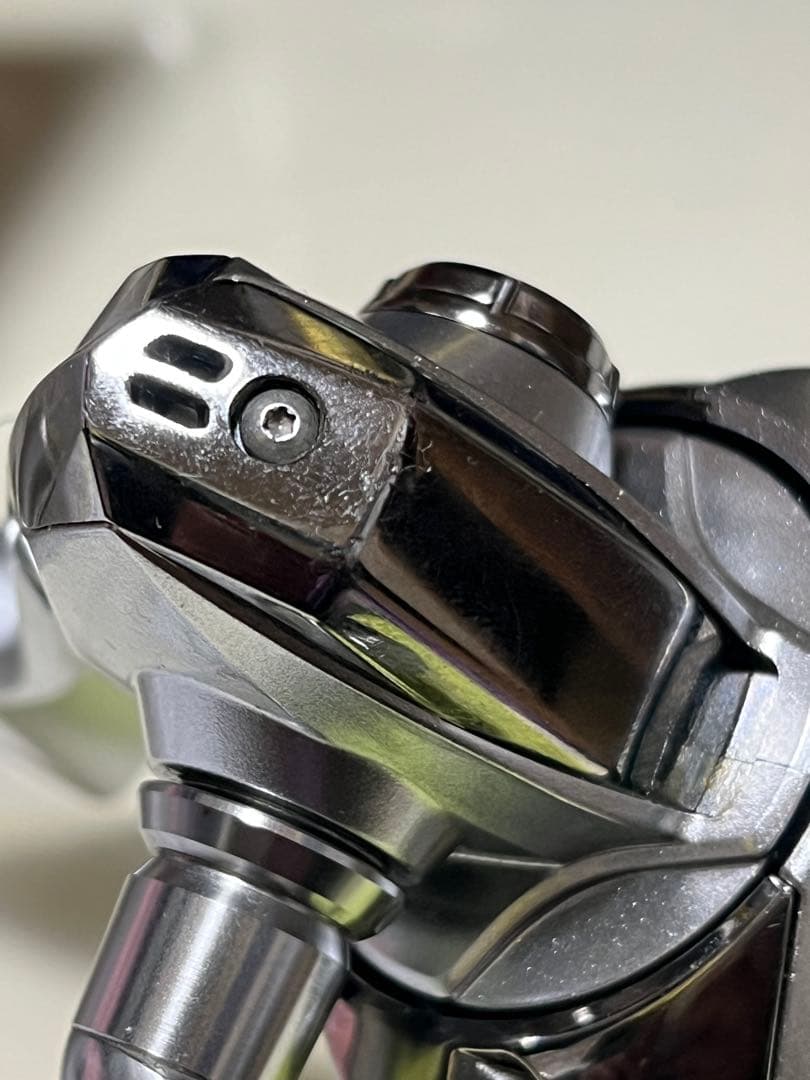 SHIMANO 19STRADIC C2000S スピニングリール