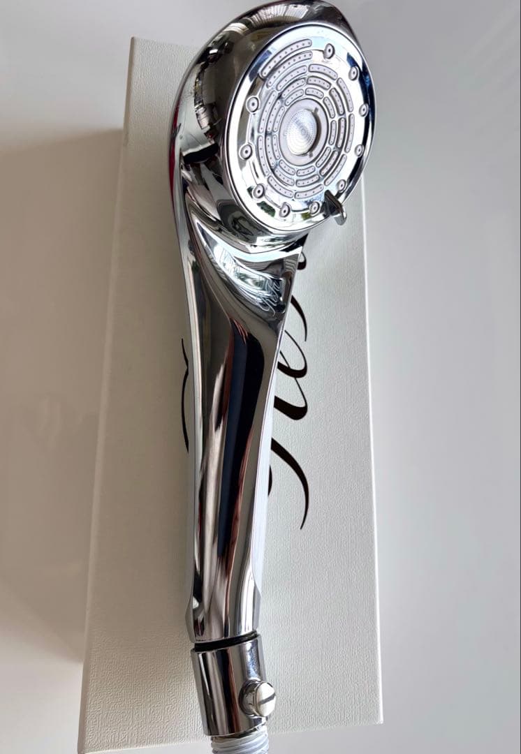 ReFa シャワーヘッド　ホワイト　リファファインバブルダイヤU