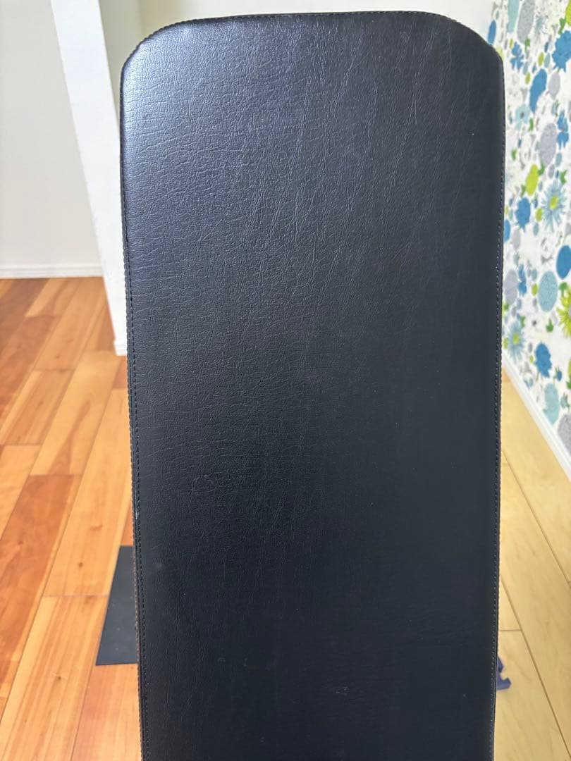 アジャスタブルベンチ