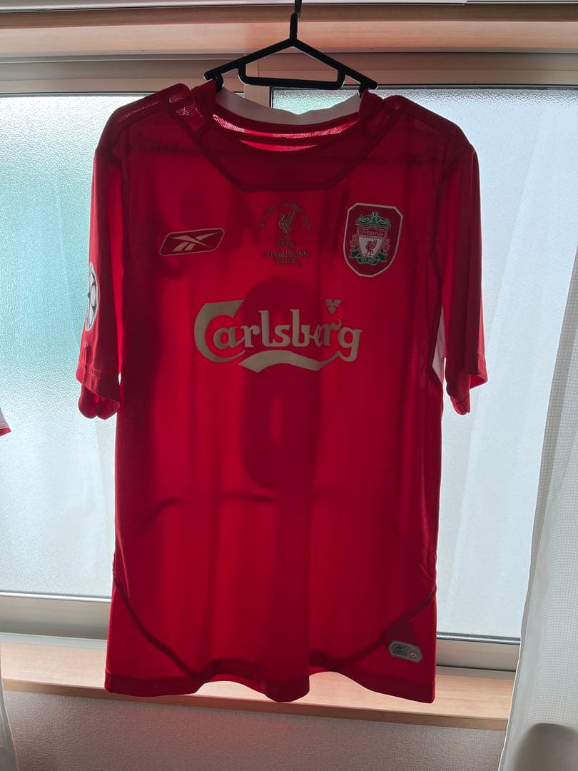 ジェラード　サイン入りユニフォーム　リバプール