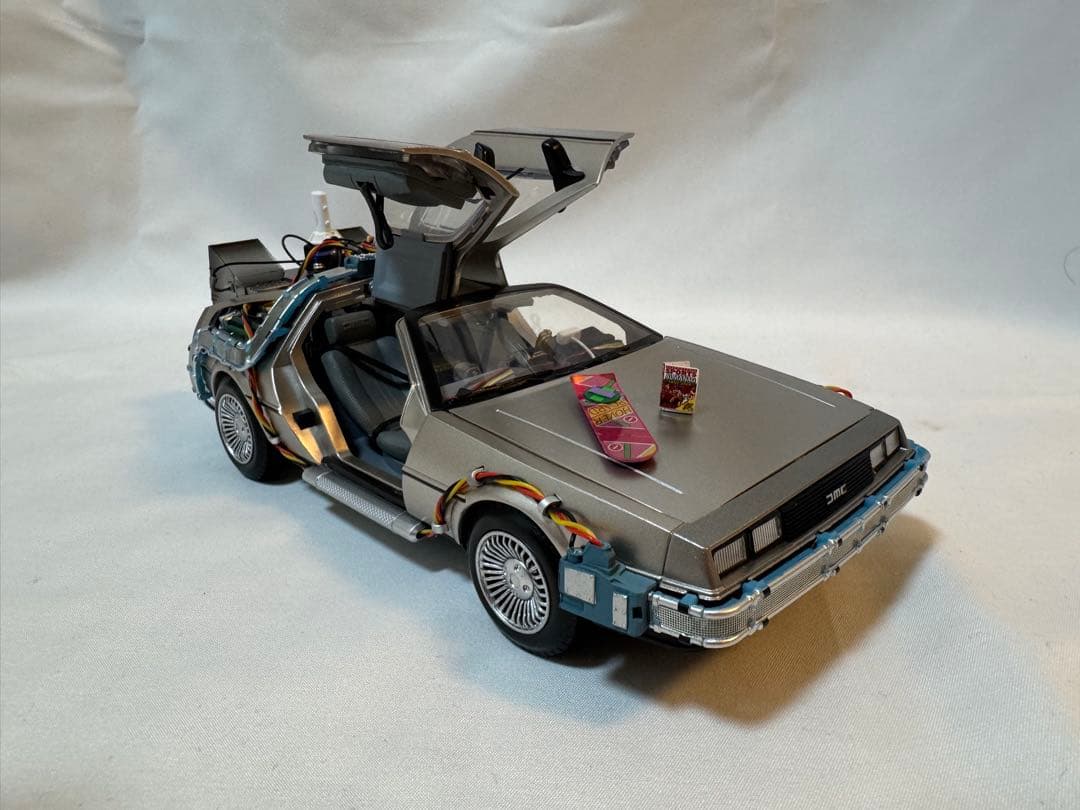 バックトゥザフューチャー デロリアン 1/20 ホバリング kids logic