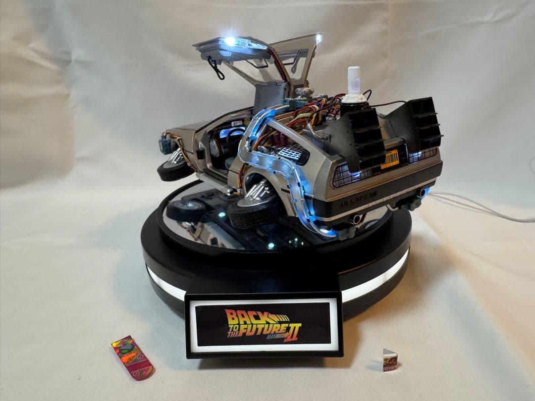 バックトゥザフューチャー デロリアン 1/20 ホバリング kids logic