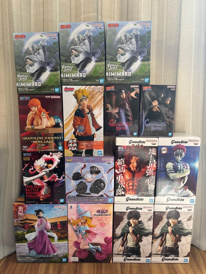 ワンピース、NARUTO、進撃の巨人等プライズフィギュア15点まとめ売り