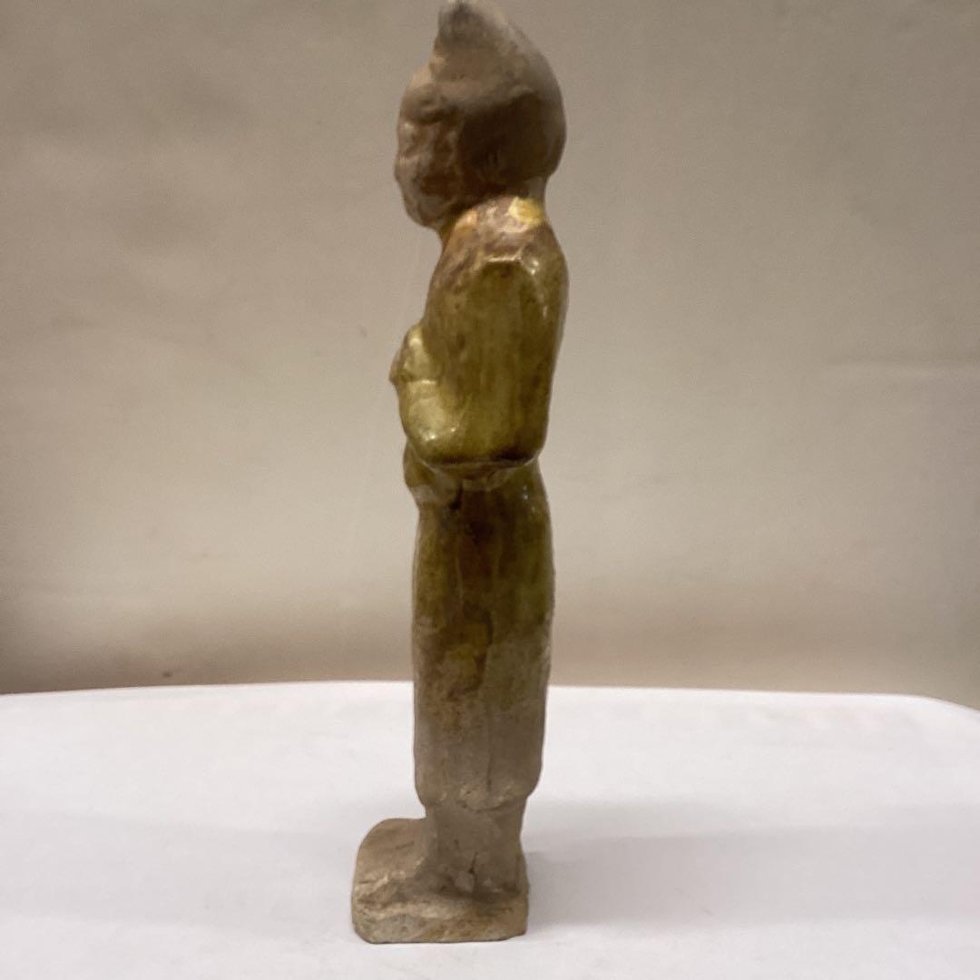 古代中国加彩佣(遼時代の兵士の像です)