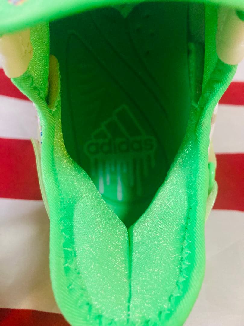 新品未使用adidas アディダスICON BOOST Dripped out