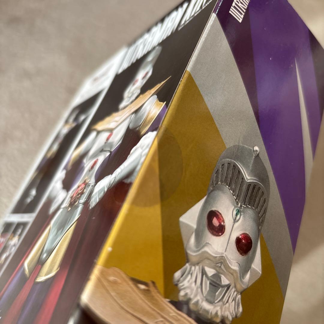 ULTRAMAN KING ULTRA-ACT フィギュア　ウルトラマンキング