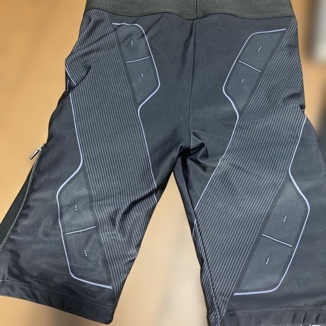 シックスパッド　パワースーツ　ヒップ&レッグ　Lサイズwoman's