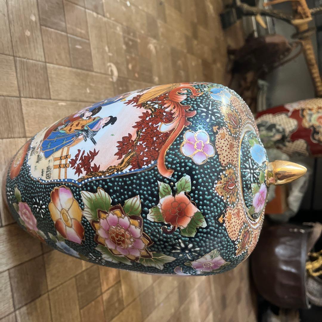 日本の美人画 花瓶 中型 陶器