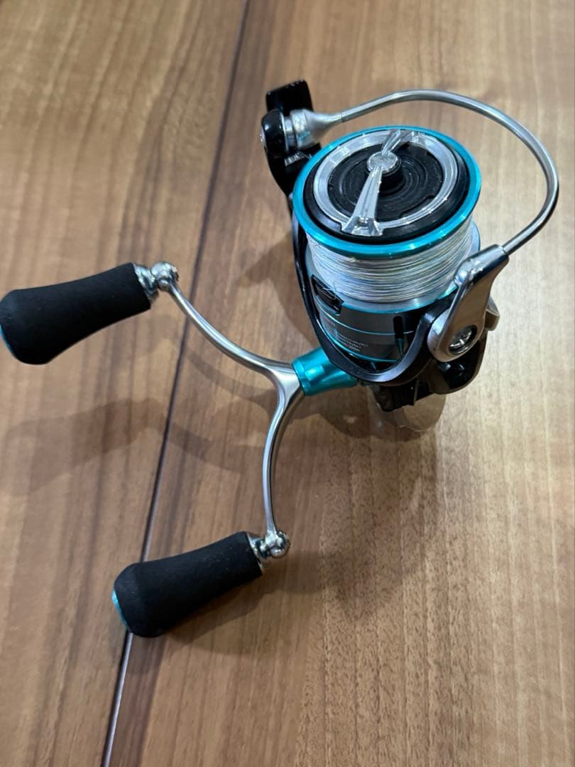 ダイワエメラルダスリール　ハンドル　PE付き