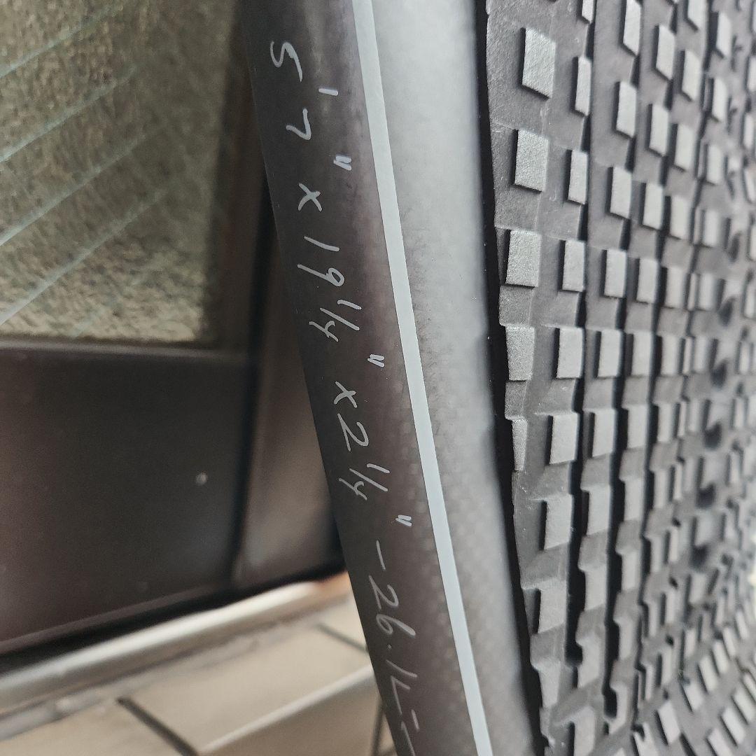 ☆JSサーフボード ゼロ カーボン 5'7\" 　☆カノア、トラクターチームへ