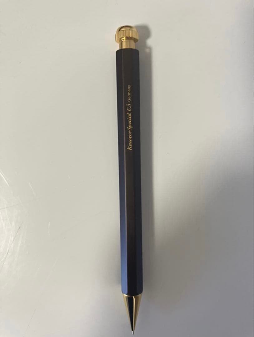 カヴェコスペシャル0.5 オリーブブラウン伊東屋限定色