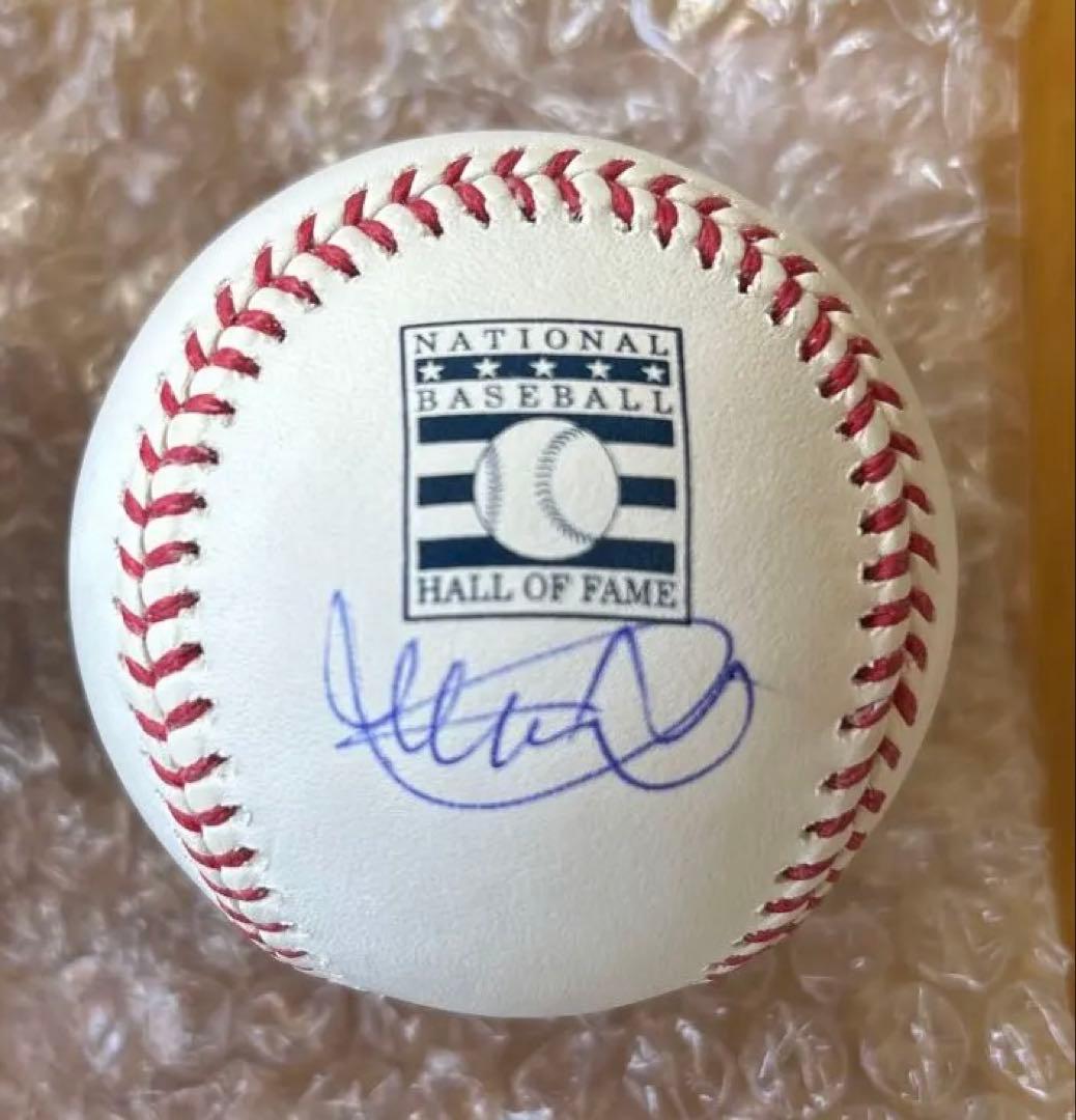 2025アメリカ野球殿堂入り記念 イチロー直筆サインボール。記念ボール付きセット