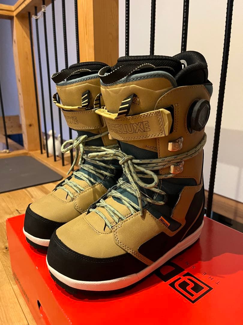 ディーラックス　エクスプローラー　25.5cm