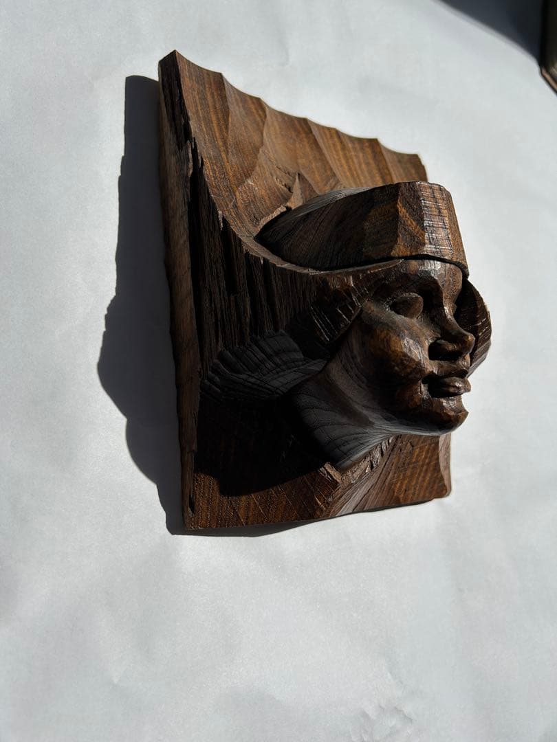 サ*ィ様 壁掛け　木彫りオブジェ　アイヌの女性　　瀧口正満作