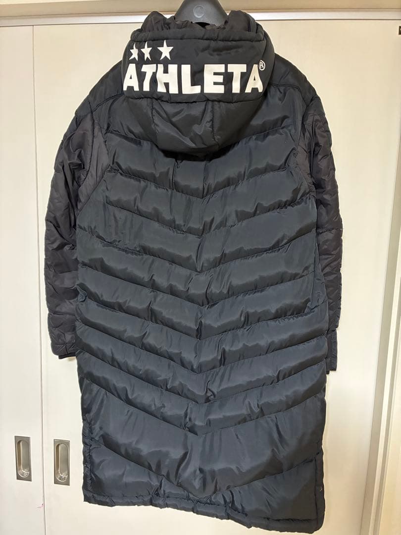ATHLETA フード付きロングダウンコート