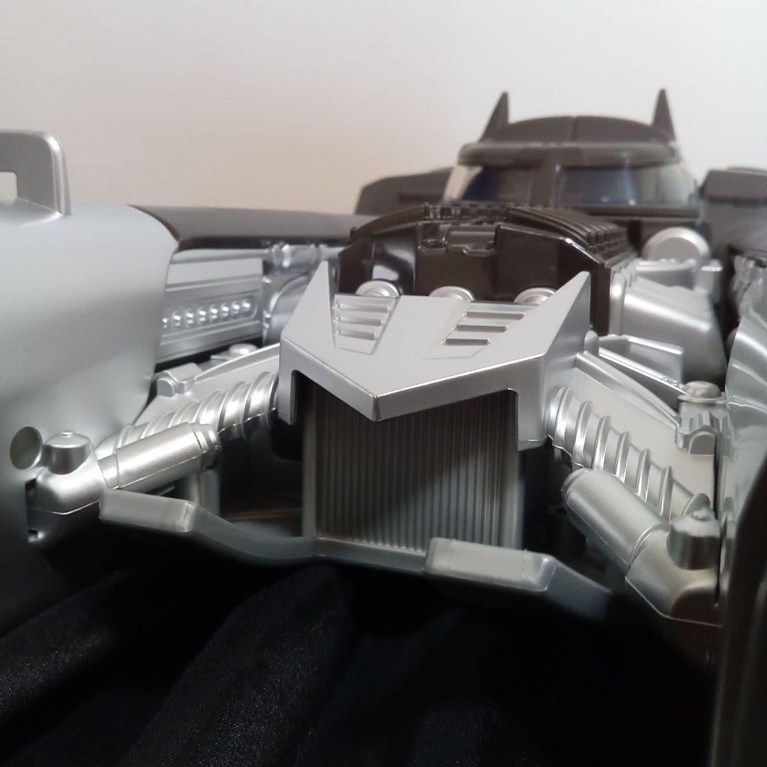 マクファーレントイズ　バットモービル